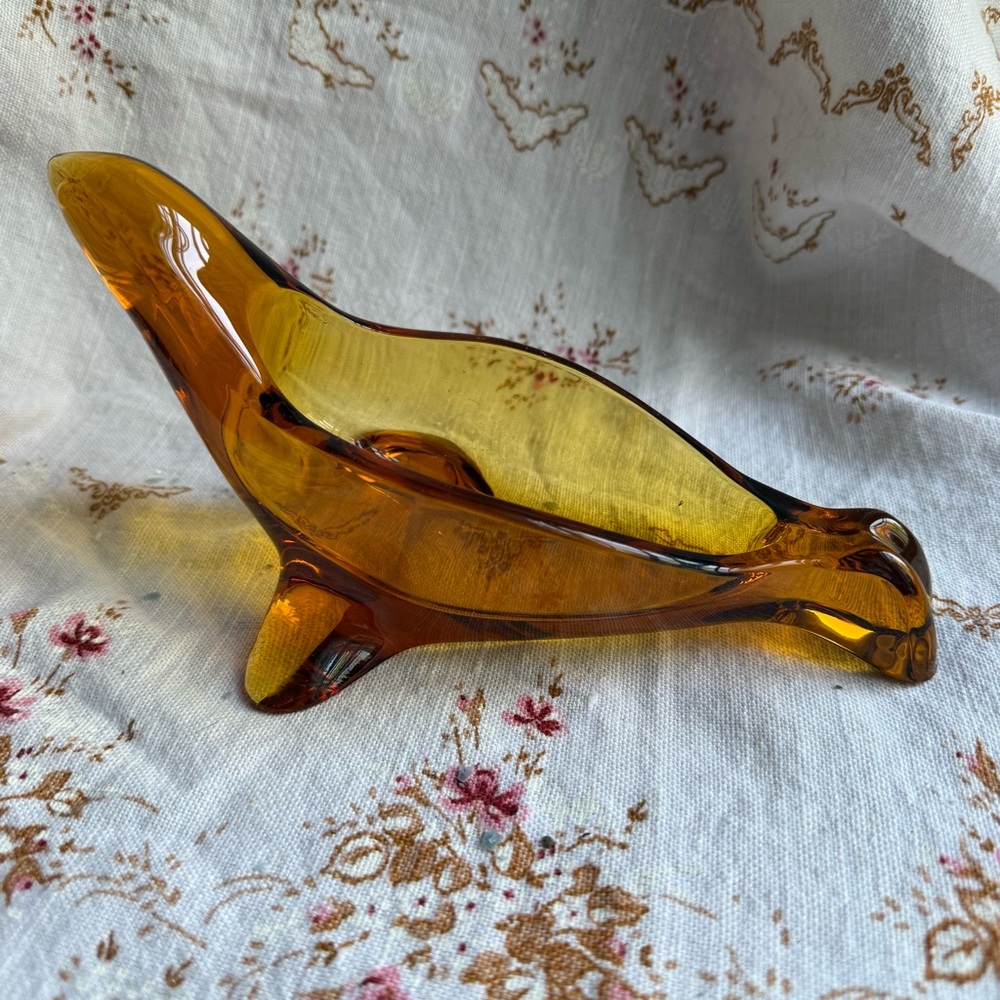 Vintage Sasaki Japan art glass seal figurine amber colour